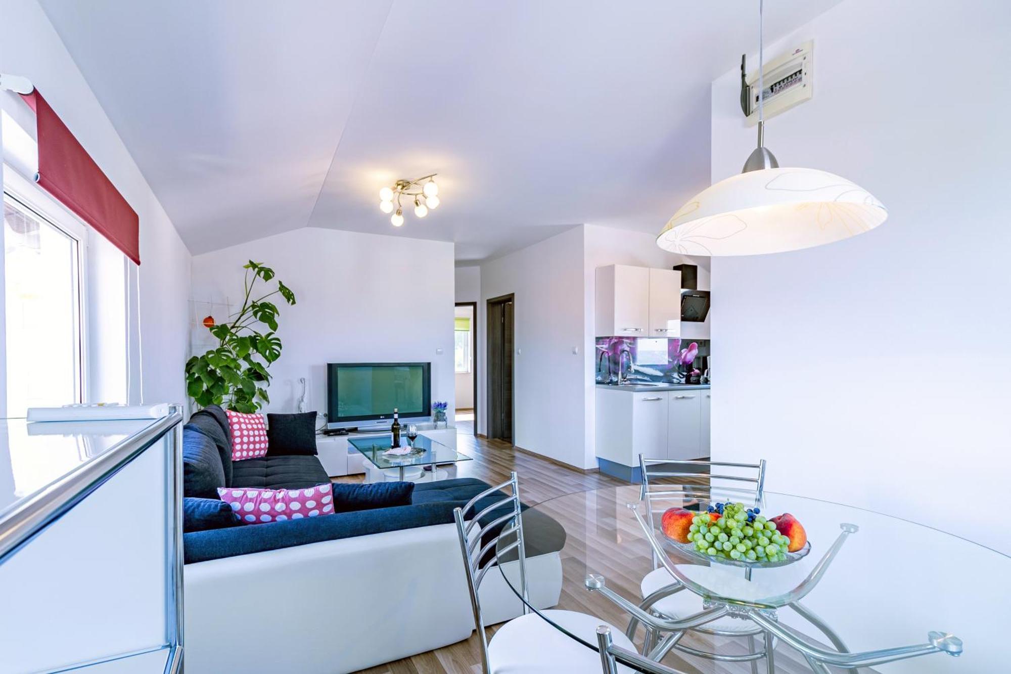Apartments With A Parking Space Bilice, Krka - 13545 시베니크 외부 사진