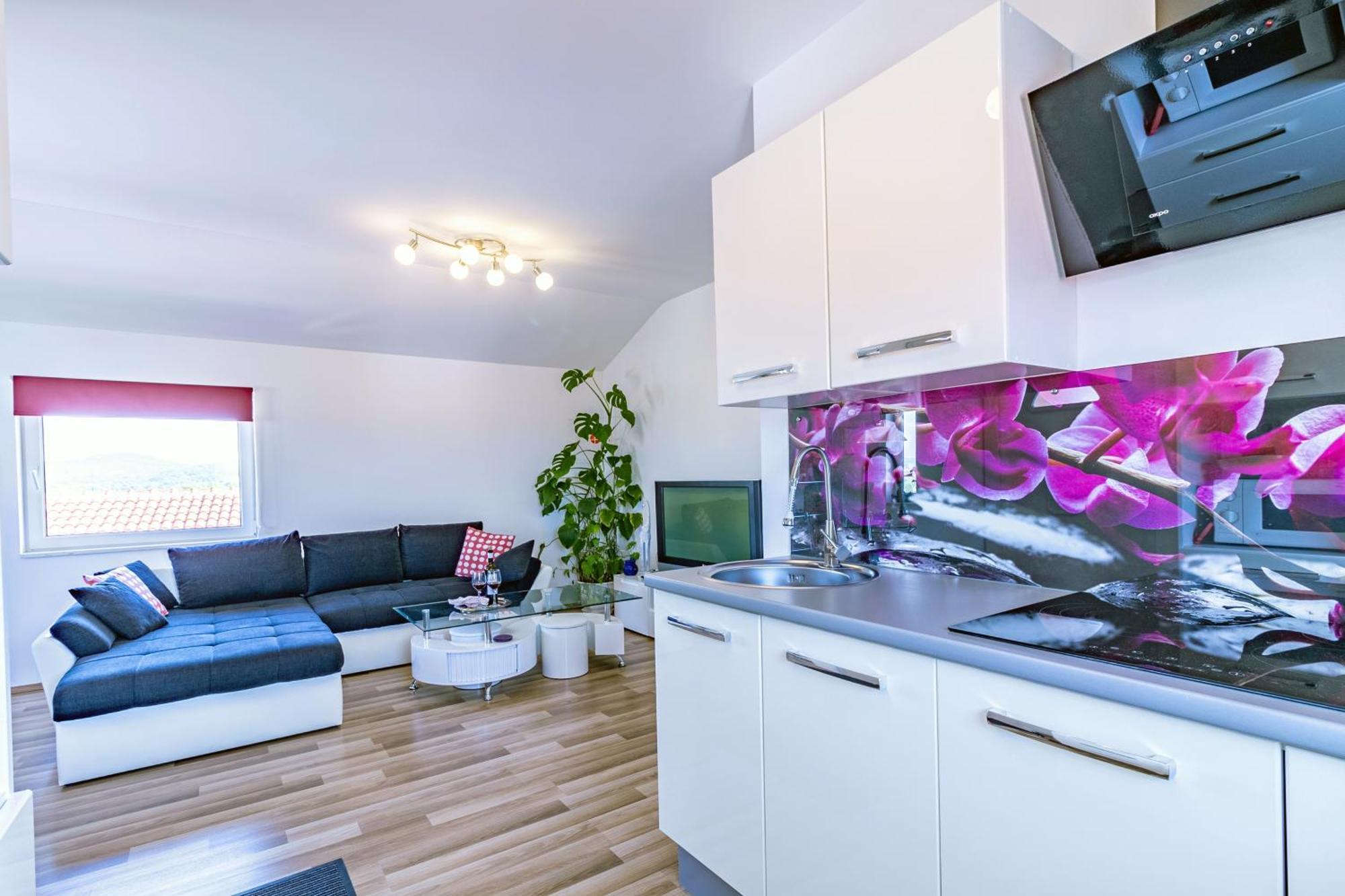 Apartments With A Parking Space Bilice, Krka - 13545 시베니크 객실 사진